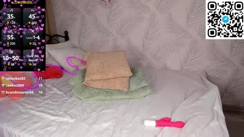 mary__bailey online show from January 8, 12:58 am