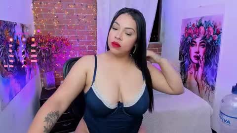      online show from February 25, 1:41 am