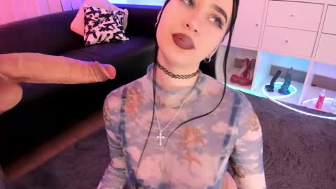 Mary online show from March 22, 8:20 am