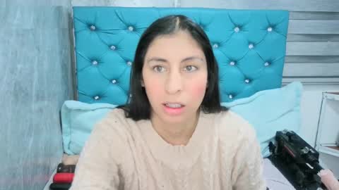  Mary Moon  online show from February 12, 11:07 am