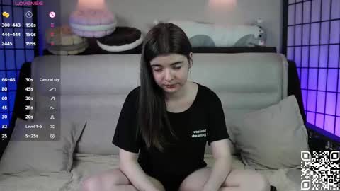 Mary online show from November 22, 11:51 pm