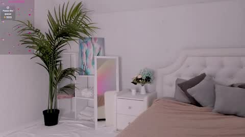 Ur Mary online show from March 9, 3:22 am