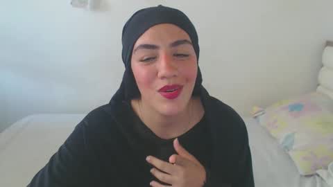 Snapshot of maryam_arabicmilk chatting on March 12, 8:52 pm maryam_arabicmilk online show from March 12, 8:52 pm