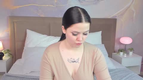 Hello Ill be waiting for you Tue Wed Thu Fri 3am-10am Sun 3am-5pm GMT online show from January 27, 3:04 am