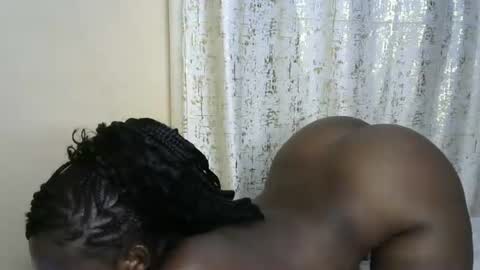 Mary online show from February 6, 1:42 am