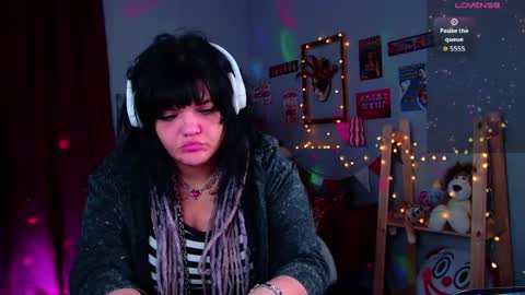 Mary online show from June 6, 9:15 am