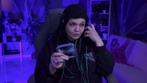 Mary online show from January 7, 11:41 pm