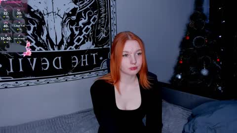 Snapshot of marymelanie chatting on January 12, 5:44 pm Mary online show from January 12, 5:44 pm