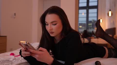 Marina online show from December 19, 3:04 pm