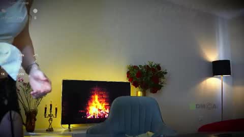 Snapshot of maryssaa_ chatting on March 7, 12:12 pm maryssaa_ online show from March 7, 12:12 pm