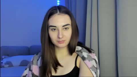 Mary online show from March 4, 12:28 am