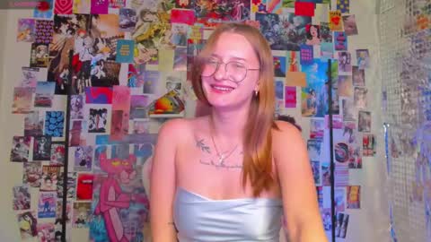 Snapshot of maryyy_may chatting on October 13, 5:48 pm maryyy_may online show from October 13, 5:48 pm