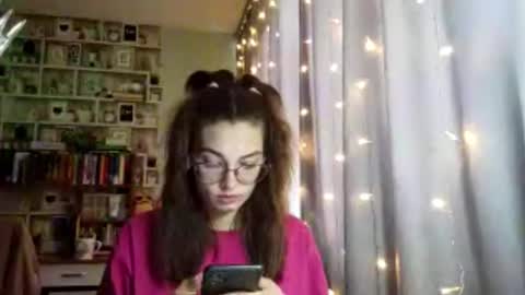 Kelly online show from March 2, 7:15 am