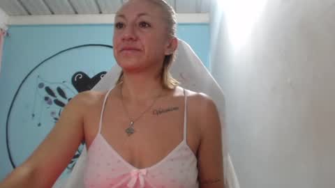 massiel ferreti online show from March 1, 9:31 am