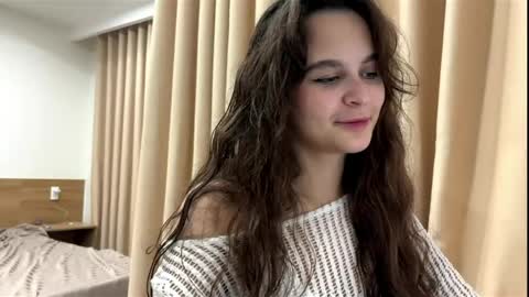 Monika online show from June 1, 3:25 pm