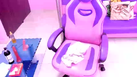 call me samantha online show from February 25, 1:32 pm