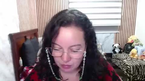 Sonia online show from April 29, 5:30 pm