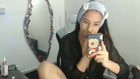 Mau and Lauren online show from January 15, 8:48 pm