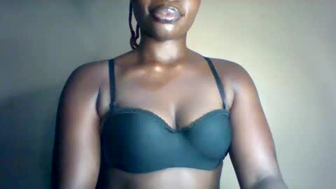 Maverlous pussy online show from March 29, 5:45 pm