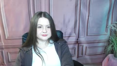 Snapshot of mavkacute chatting on September 16, 5:54 pm MavkaCute online show from September 16, 5:54 pm