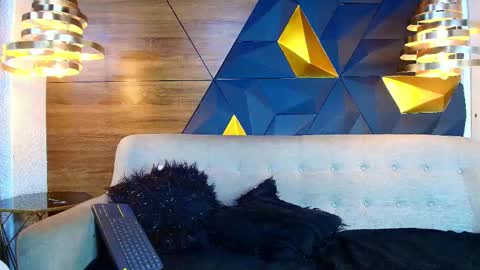 gabby online show from October 1, 12:21 pm