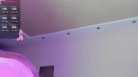 May Flower online show from November 12, 11:30 am