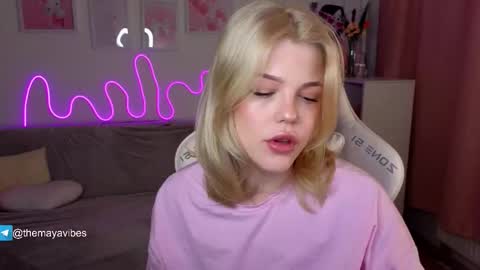 Maya online show from February 10, 3:31 am