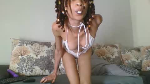 maya online show from February 25, 11:14 pm