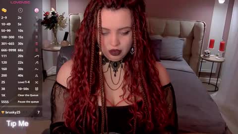 Maya Mils online show from February 3, 2:53 am