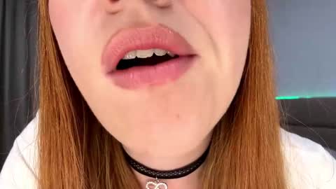 Maya  Lola online show from October 16, 4:09 pm