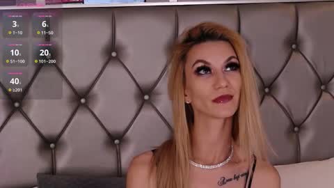 Maya online show from October 16, 11:46 am