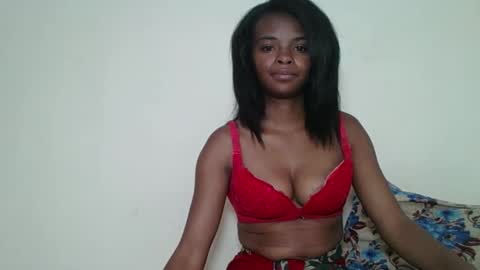 mayalabelle online show from December 14, 8:03 pm