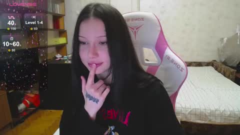 Mayales online show from February 24, 6:28 pm