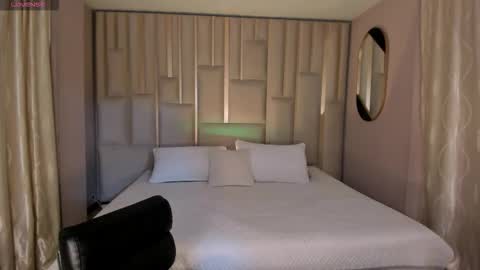 Maya online show from February 12, 3:19 am