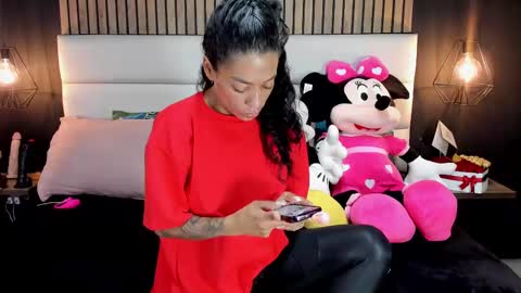 Nicolle Ruselle   Hello my lovely  schedule for great fun from  630 am and end 800 pm Colombian time I wait for you online show from February 16, 1:38 pm