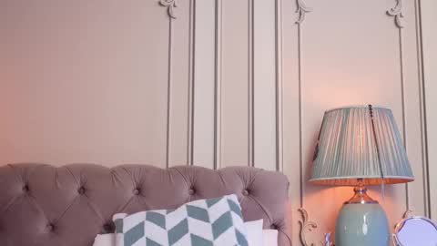 MayaVixxen online show from November 1, 4:05 am