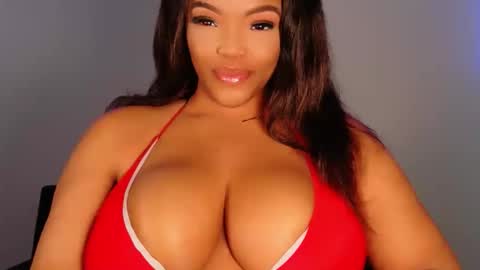 MayBabi online show from November 14, 8:20 pm