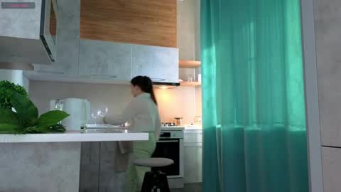 My name Casey  online show from April 8, 4:14 am