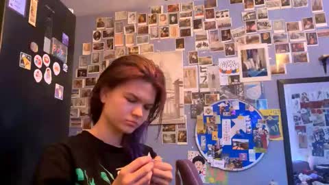 Rose online show from March 6, 7:25 am