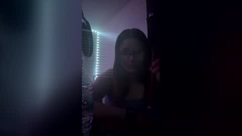 maymay304 online show from March 1, 1:16 am