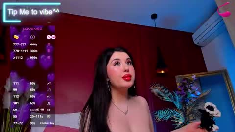 MayaLevi online show from November 21, 9:50 pm