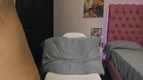 Maze online show from April 17, 7:49 pm