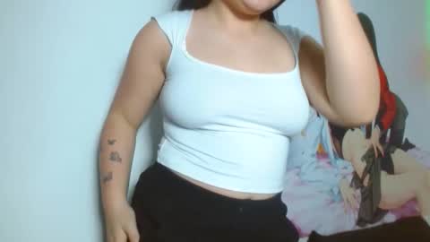 mackenna av online show from October 14, 11:57 am