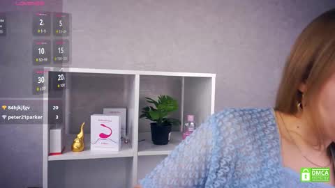 Mary  online show from November 19, 6:57 am