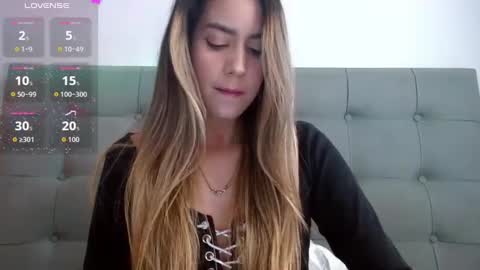 mecute1 online show from October 14, 12:52 pm