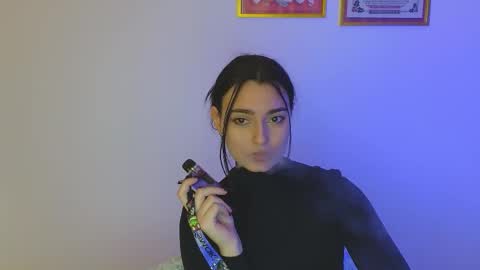 Dina online show from February 27, 4:21 pm