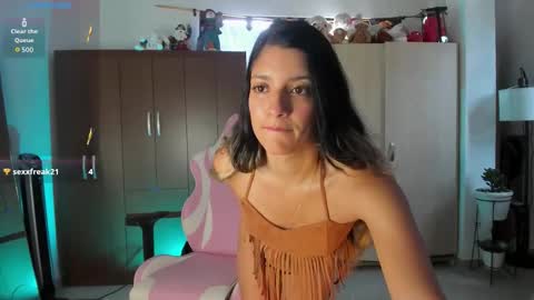 Snapshot of meduza_sexy_caramel chatting on October 20, 3:48 pm Baio online show from October 20, 3:48 pm