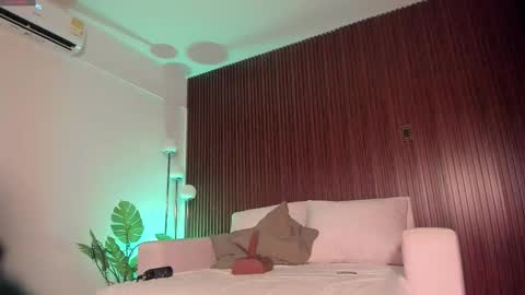 megan online show from December 2, 12:23 am