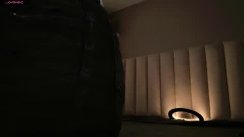     online show from November 13, 12:15 pm