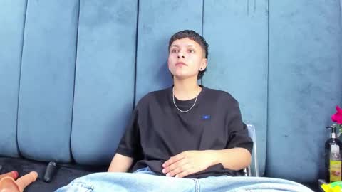 megan_thompsonn_ online show from February 1, 2:10 am